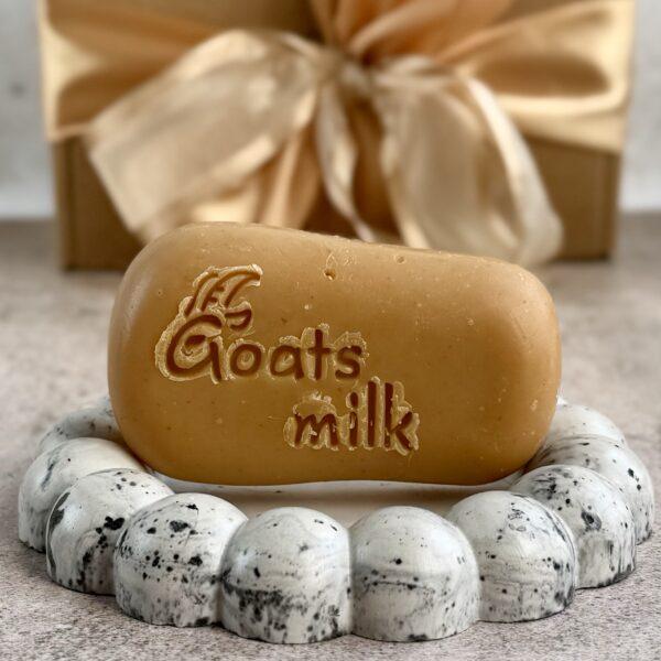 Мыло на козьем молоке